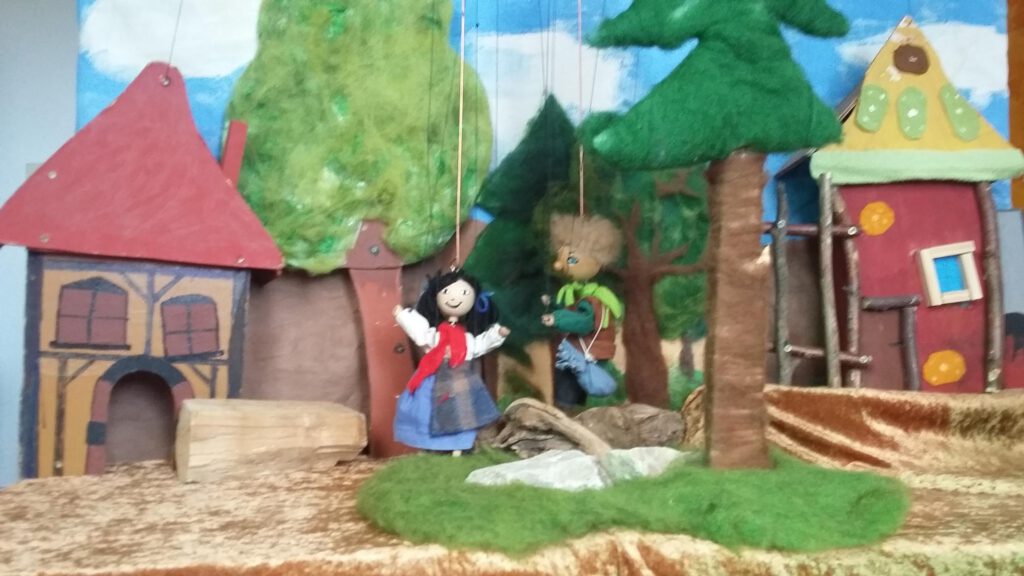 Marionetten Geschichten - die Neunte: Hänsel Und Gretel, Autorin Nicola Braunwarth